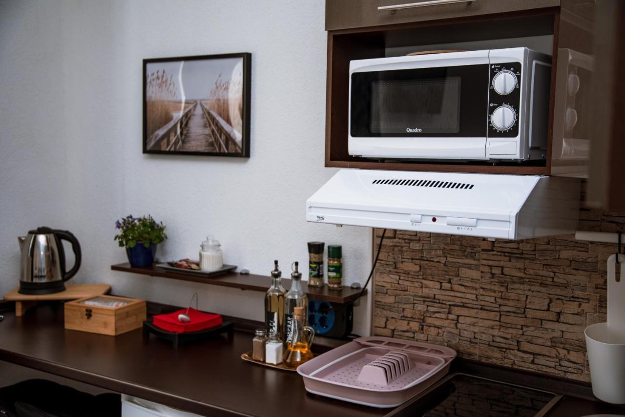Licko Petrovo Selo Guest House Mylan מראה חיצוני תמונה